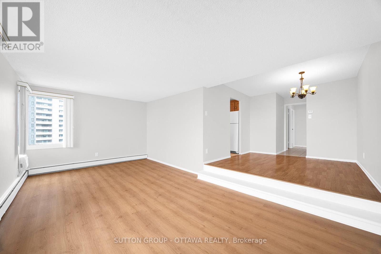 Photo 14 of 711 1171 Ambleside Drive, Ottawa ON