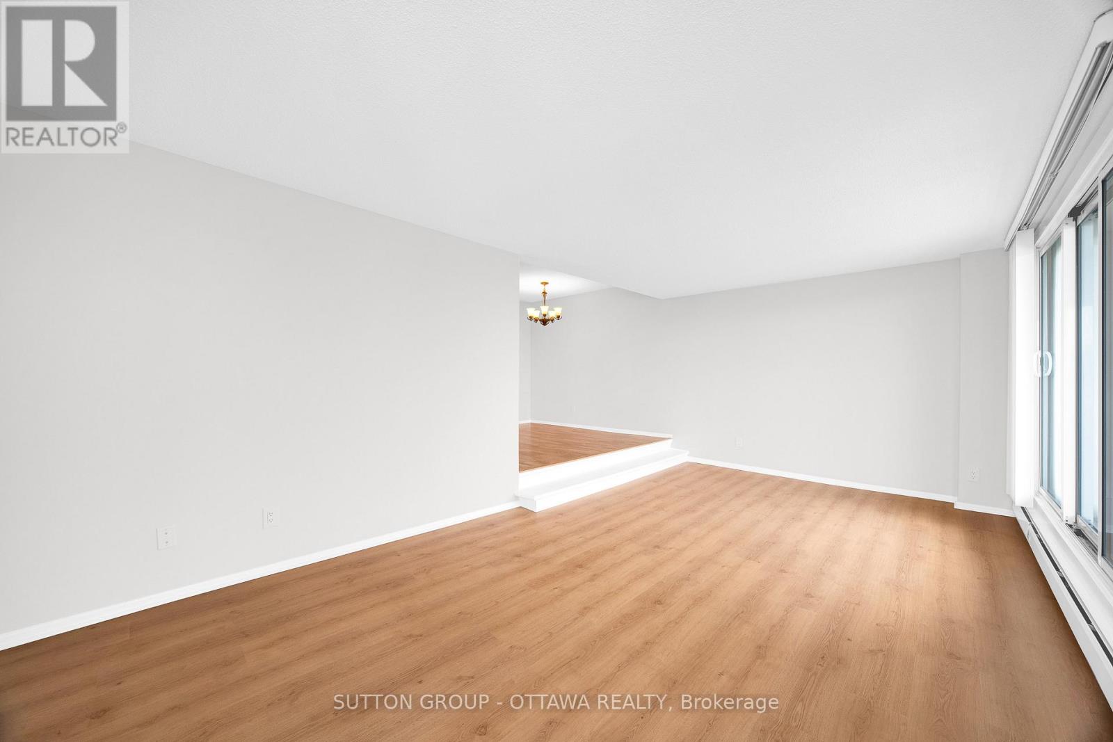 Photo 15 of 711 1171 Ambleside Drive, Ottawa ON