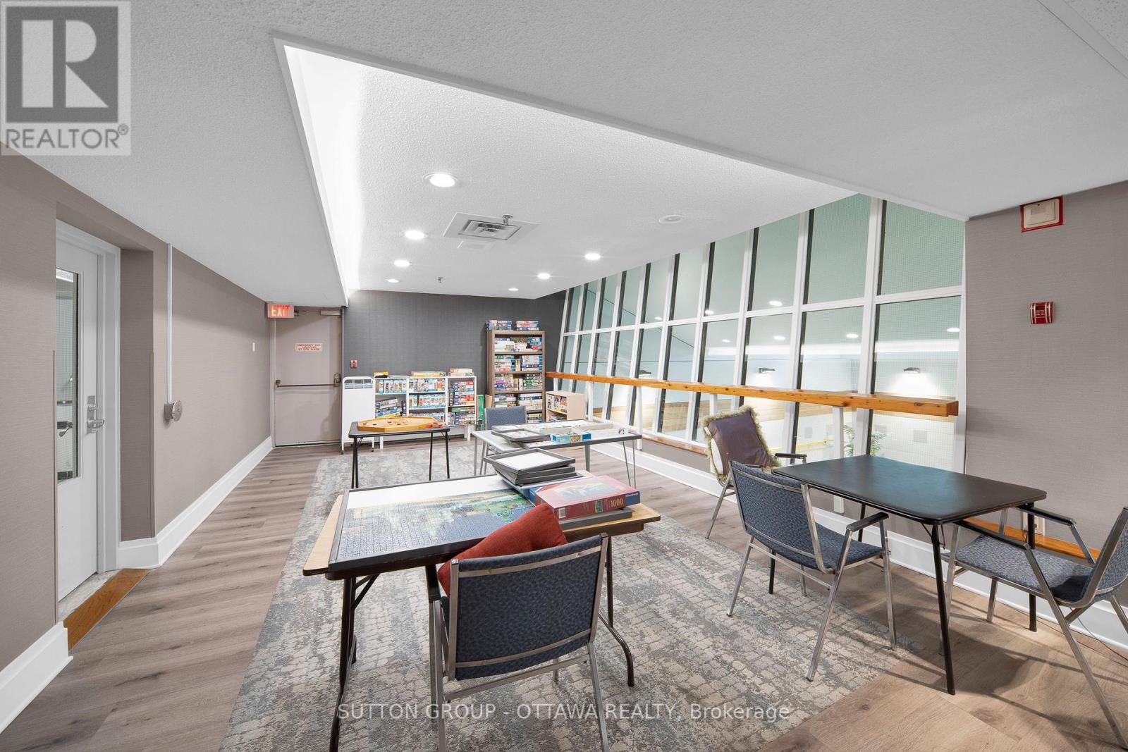 Photo 30 of 711 1171 Ambleside Drive, Ottawa ON