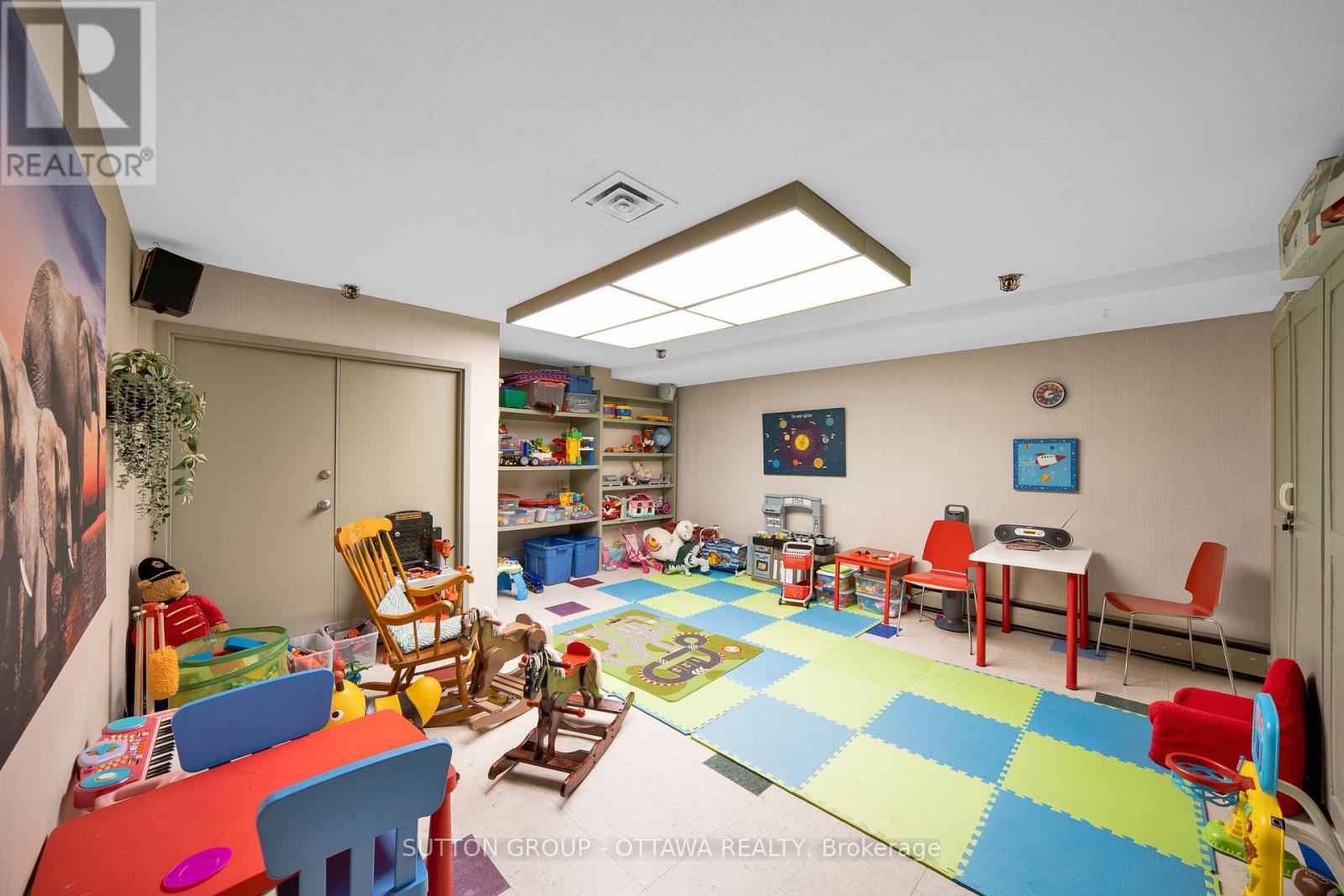 Photo 34 of 711 1171 Ambleside Drive, Ottawa ON
