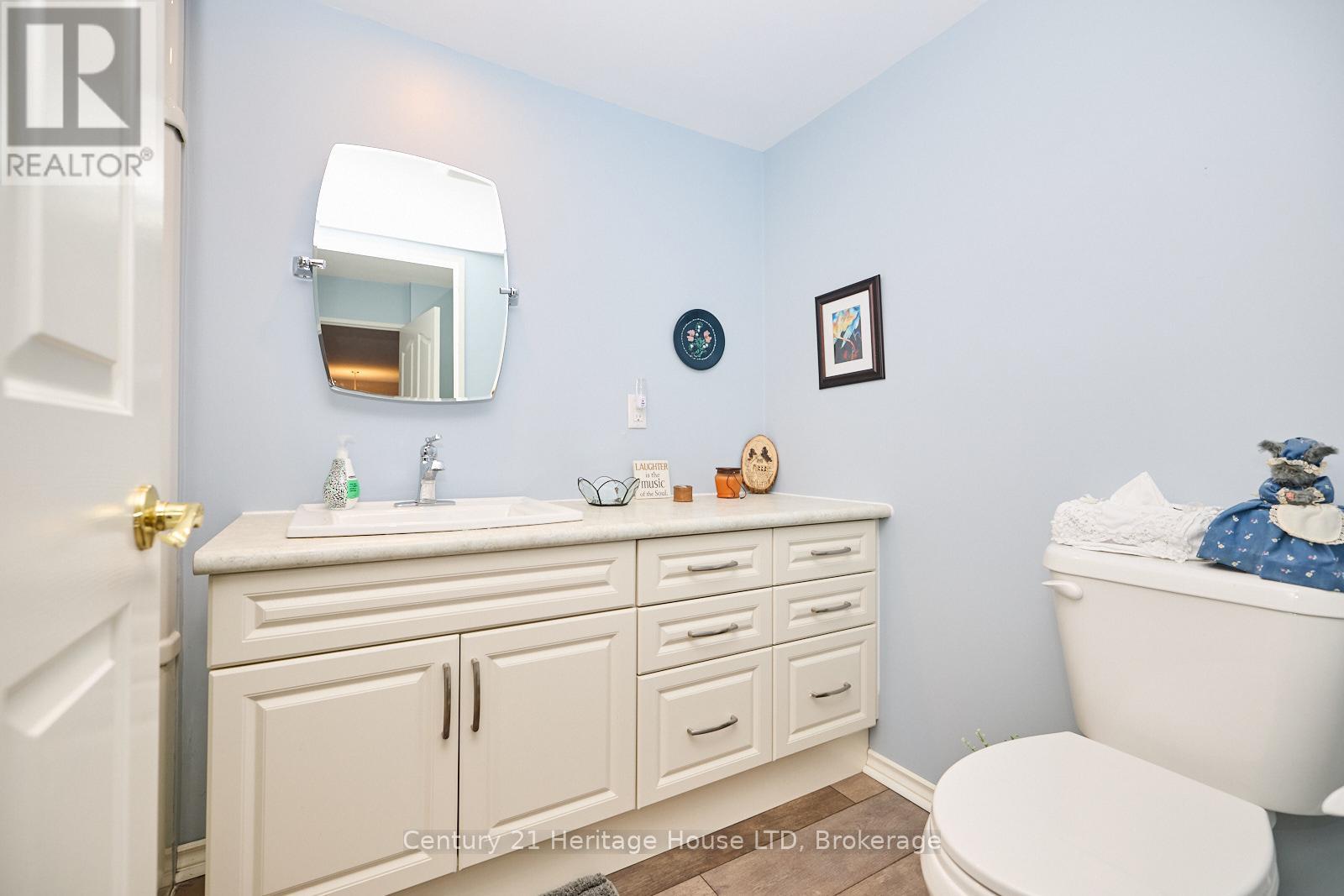 Photo 29 of 317 8111 Forest Glen Drive, Niagara Falls ON