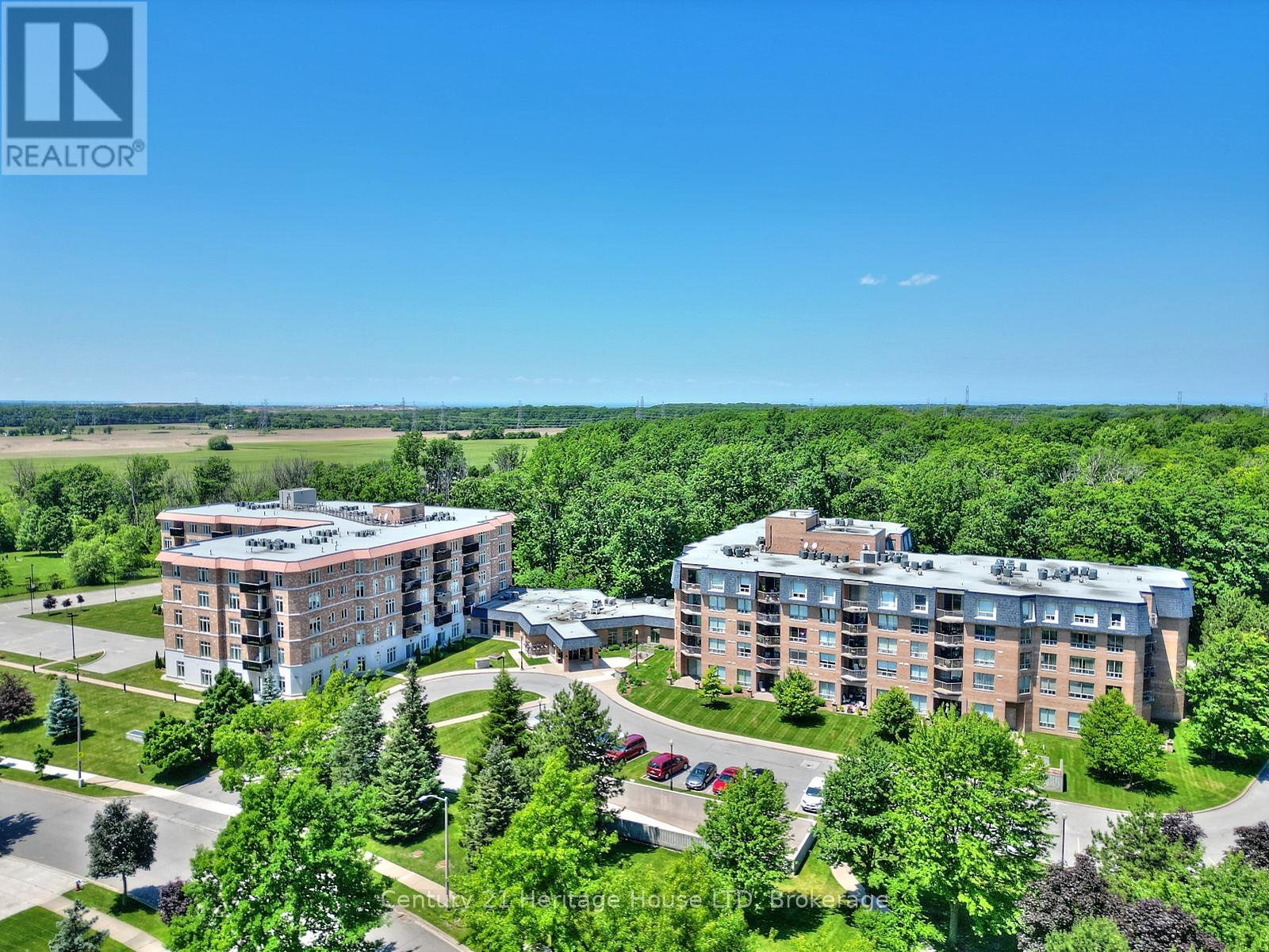 Photo 18 of 317 8111 Forest Glen Drive, Niagara Falls ON