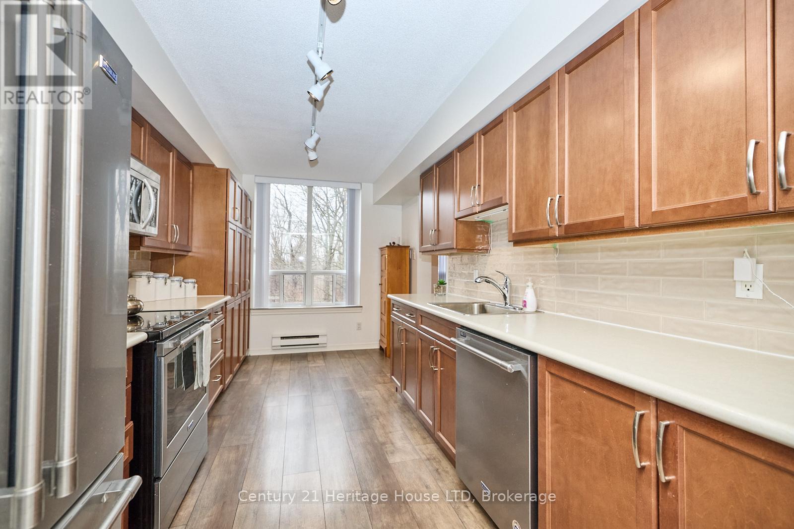 Photo 32 of 317 8111 Forest Glen Drive, Niagara Falls ON