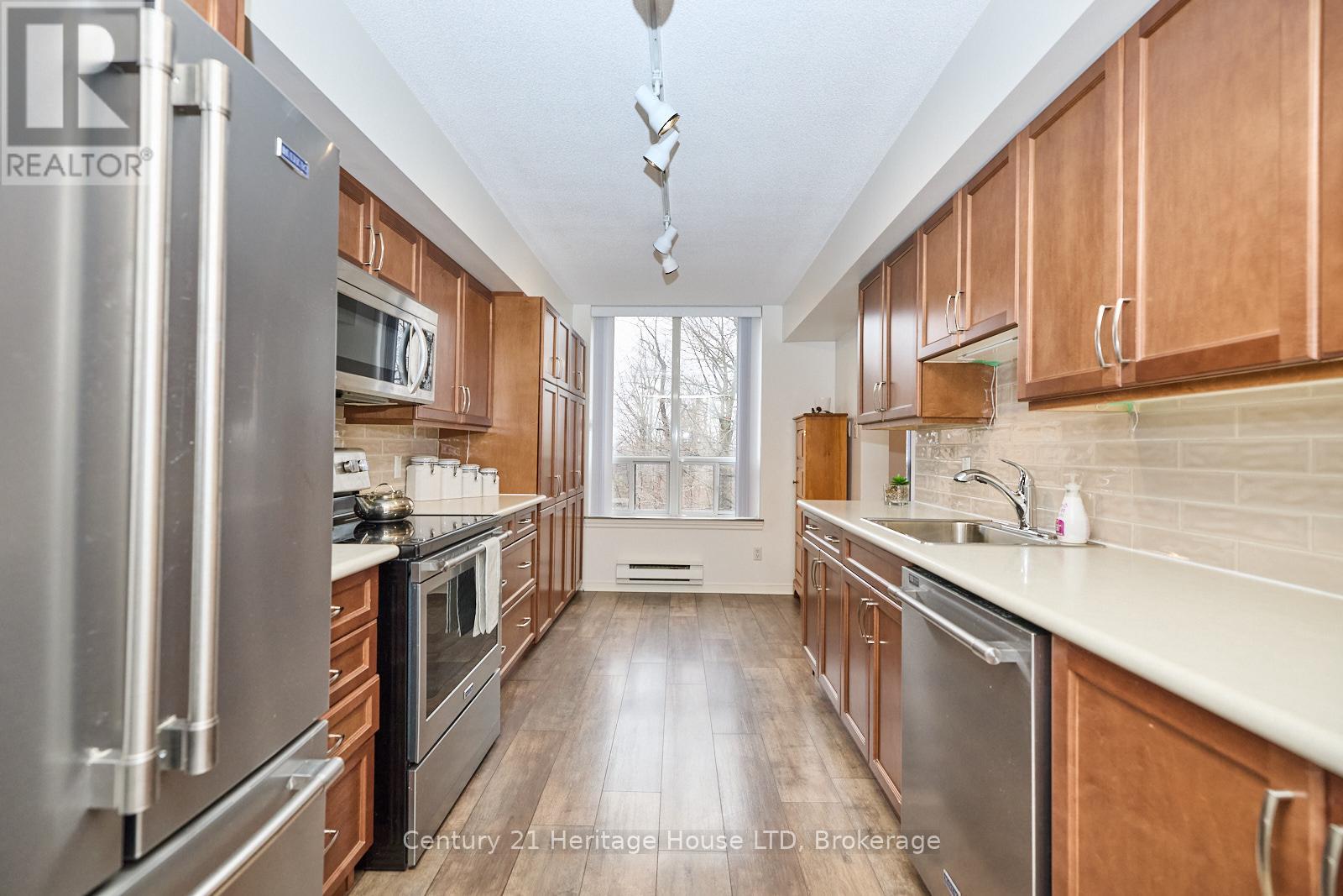Photo 43 of 317 8111 Forest Glen Drive, Niagara Falls ON
