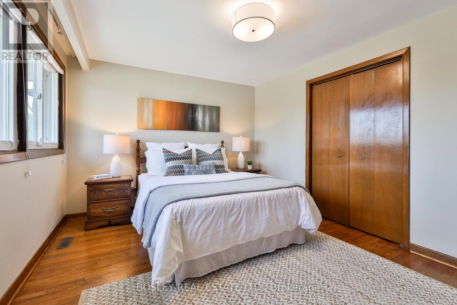 Photo 16 of 15 Cremorne Avenue, Toronto ON
