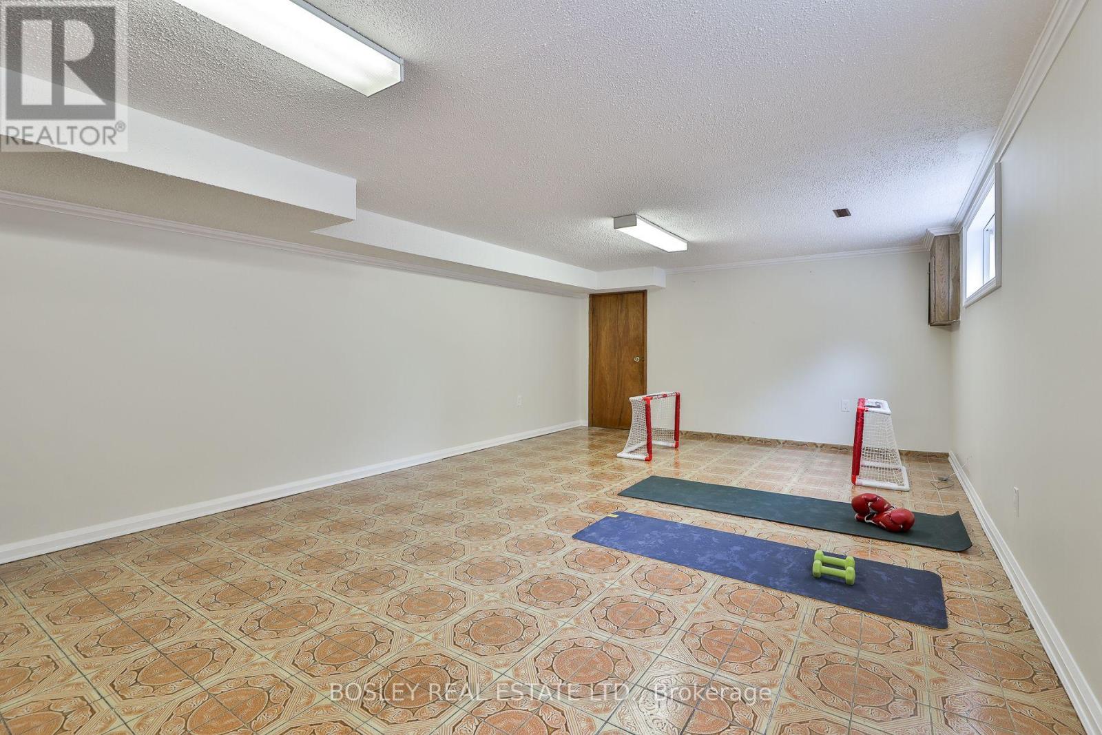 Photo 20 of 15 Cremorne Avenue, Toronto ON