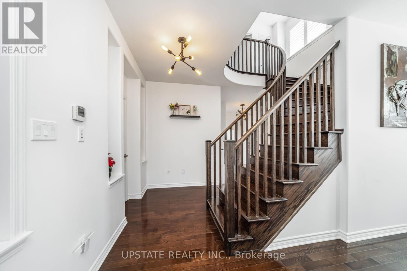 Photo 21 of 700 Gervais Terrace, Milton ON