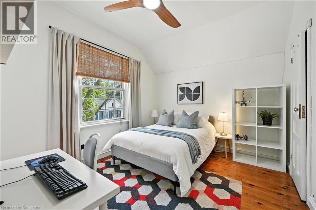 Photo 24 of 94 Royal Avenue, Hamilton ON