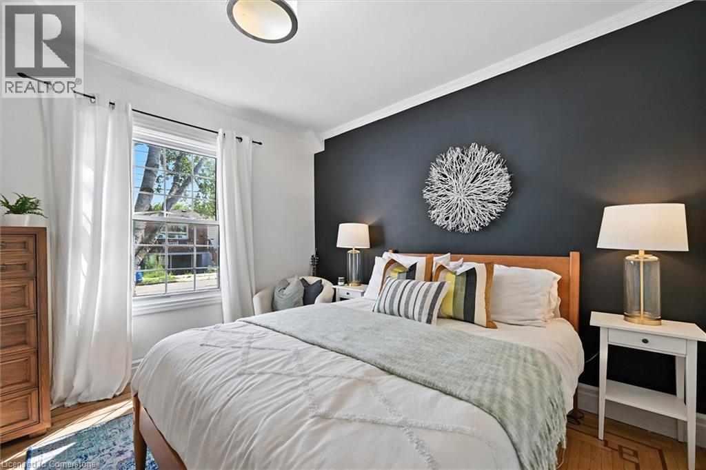 Photo 6 of 94 Royal Avenue, Hamilton ON