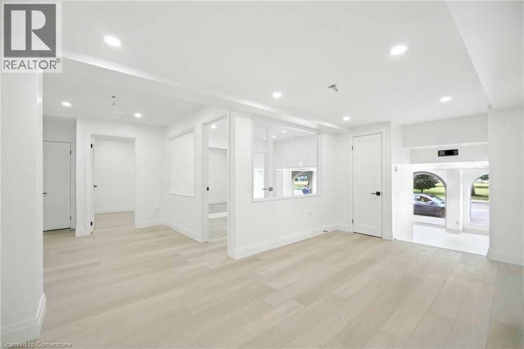 Photo 21 of 1583 Main Street E, Hamilton ON