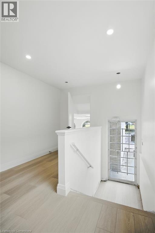 Photo 10 of 1583 Main Street E, Hamilton ON