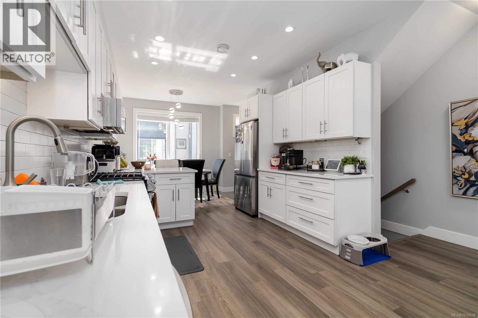  904 Turnstone Ridge, Langford