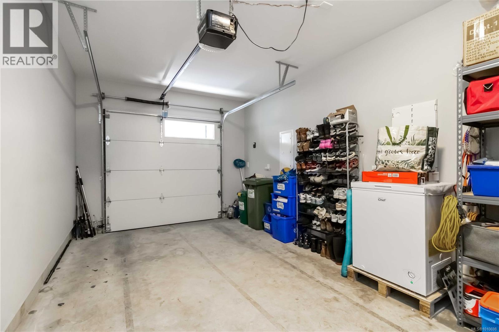  904 Turnstone Ridge, Langford