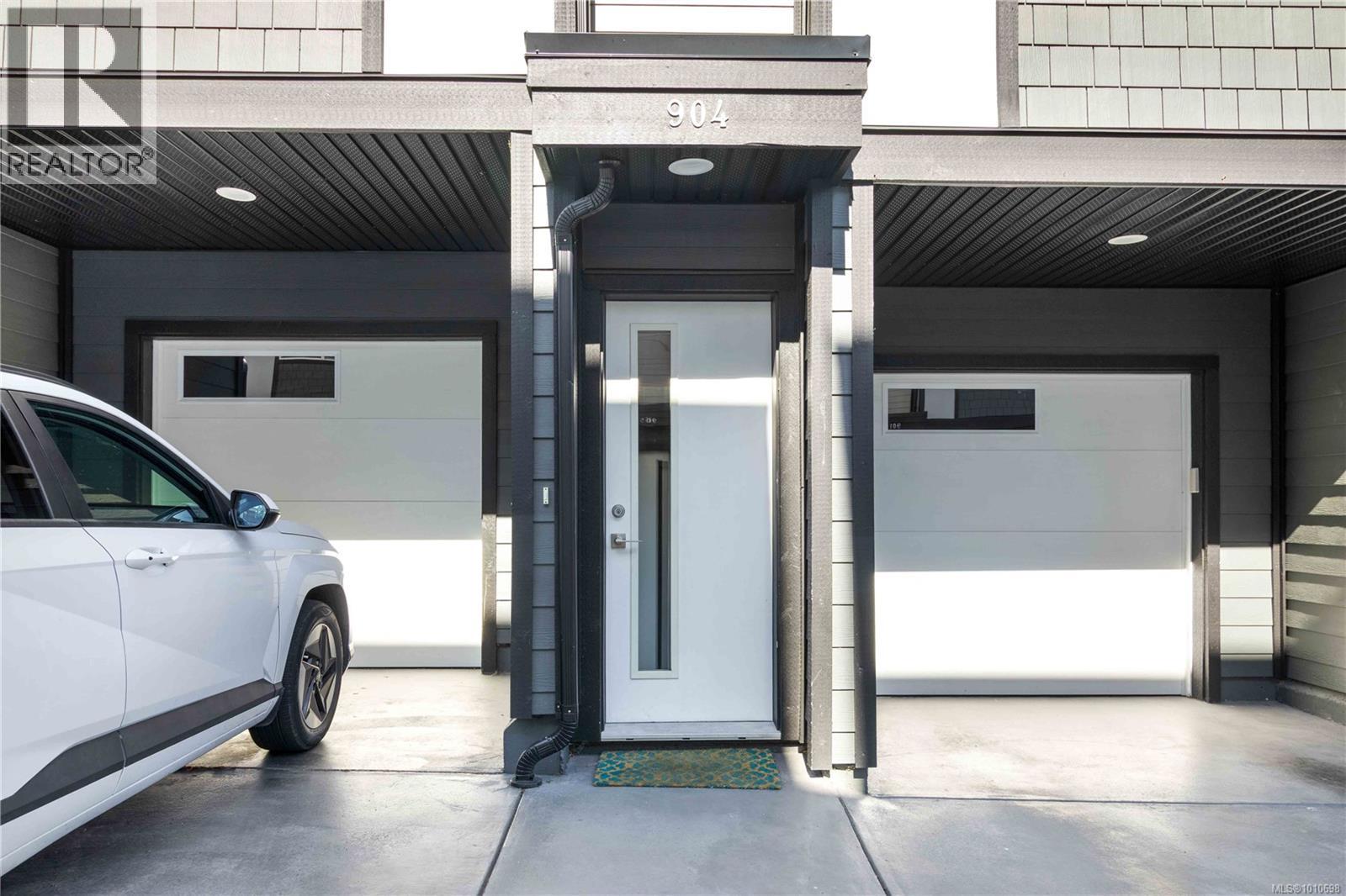  904 Turnstone Ridge, Langford