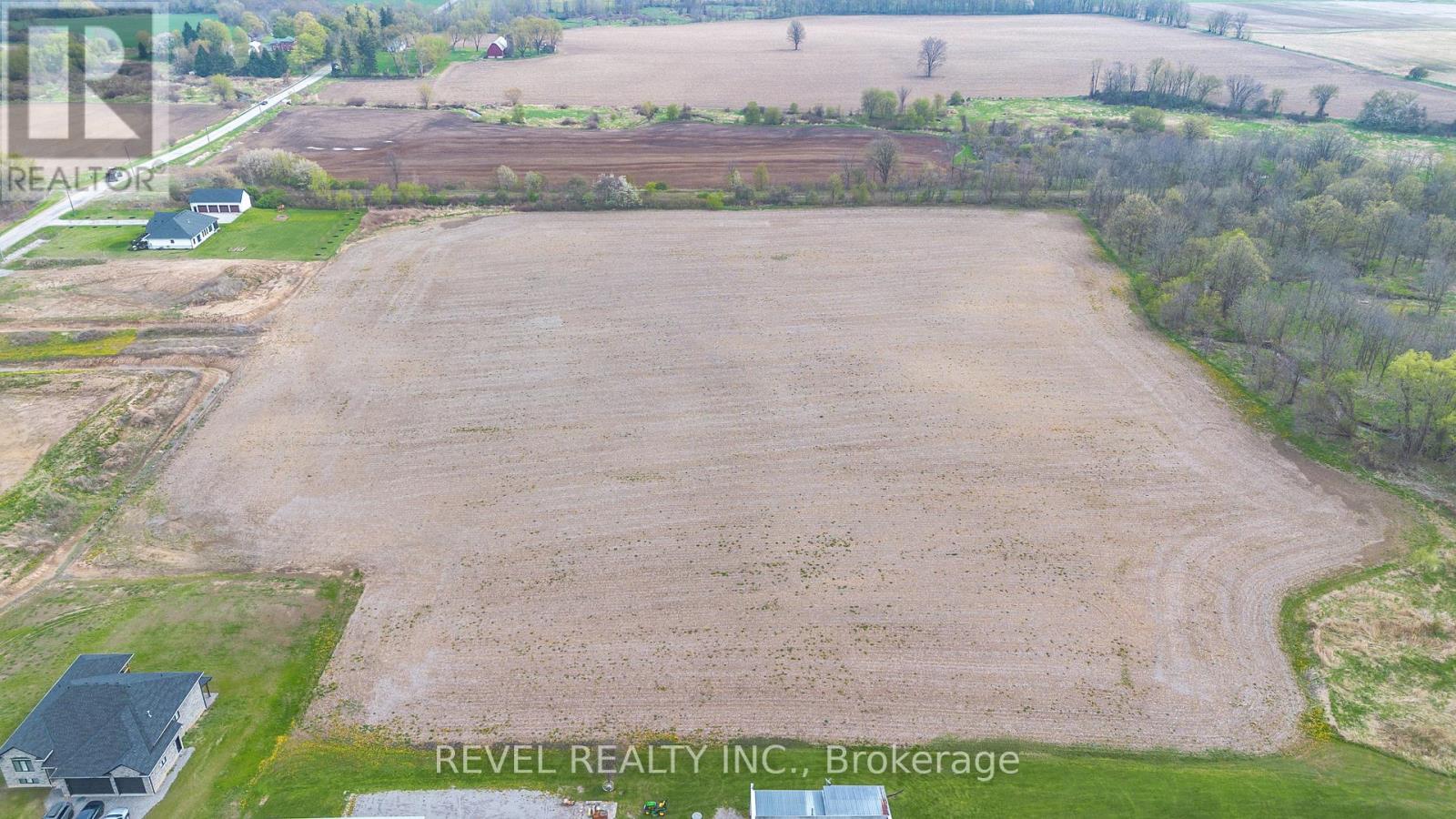 Photo 13 of 701 Villa Nova Road, Norfolk ON