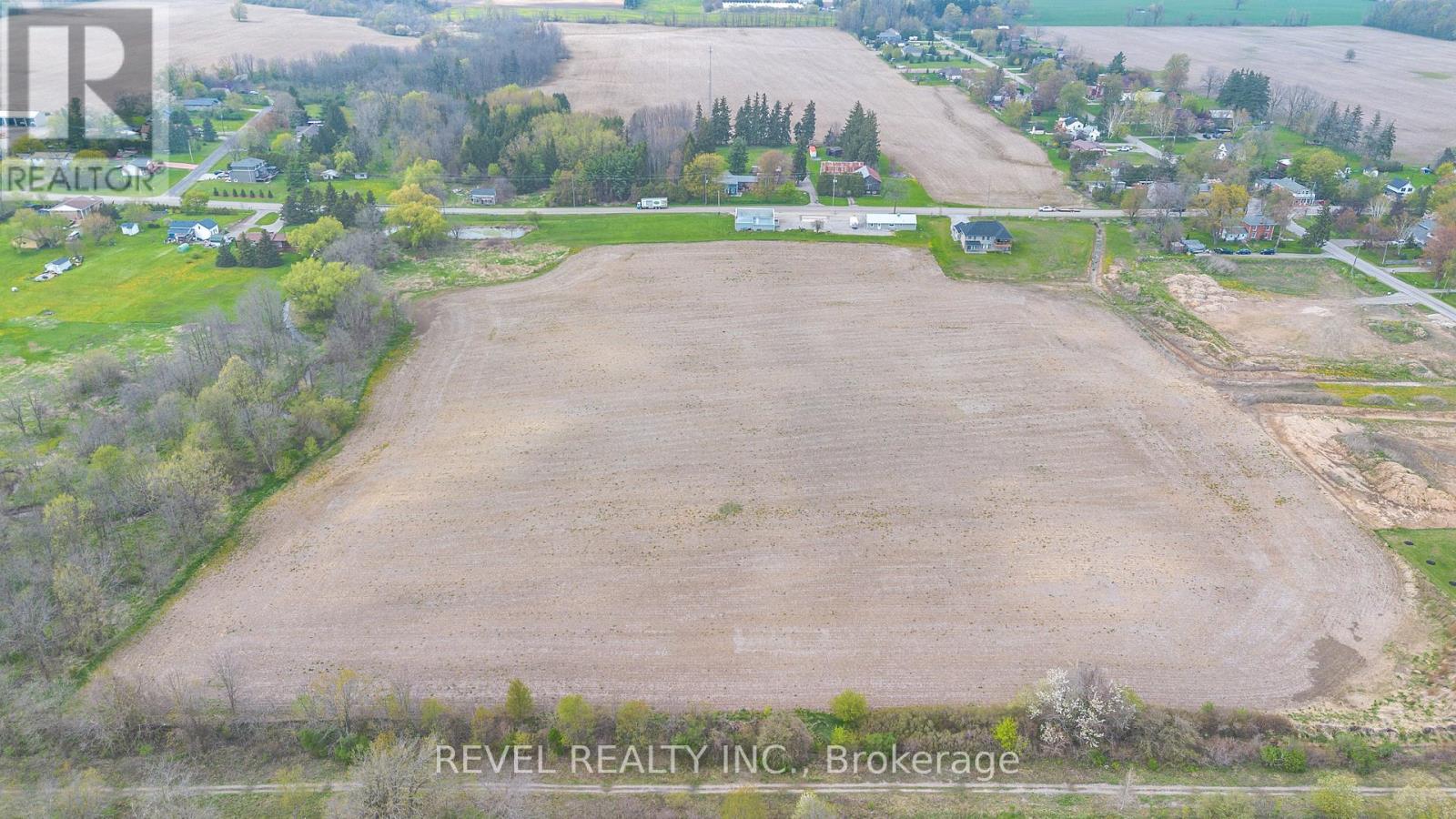 Photo 3 of 701 Villa Nova Road, Norfolk ON