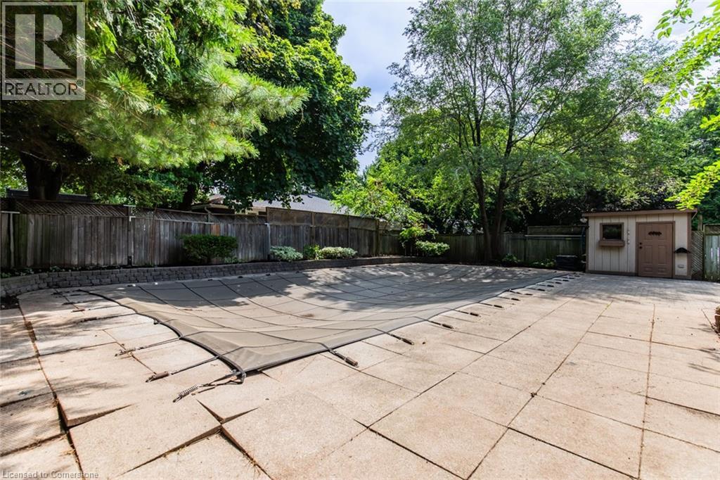 Photo 41 of 961 Shadeland Avenue, Burlington ON