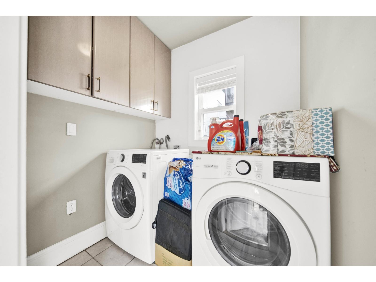 Photo 10 of 12855 107 A Avenue, Surrey BC
