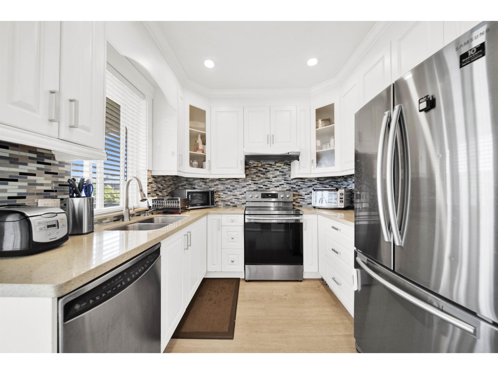 Photo 22 of 12855 107 A Avenue, Surrey BC