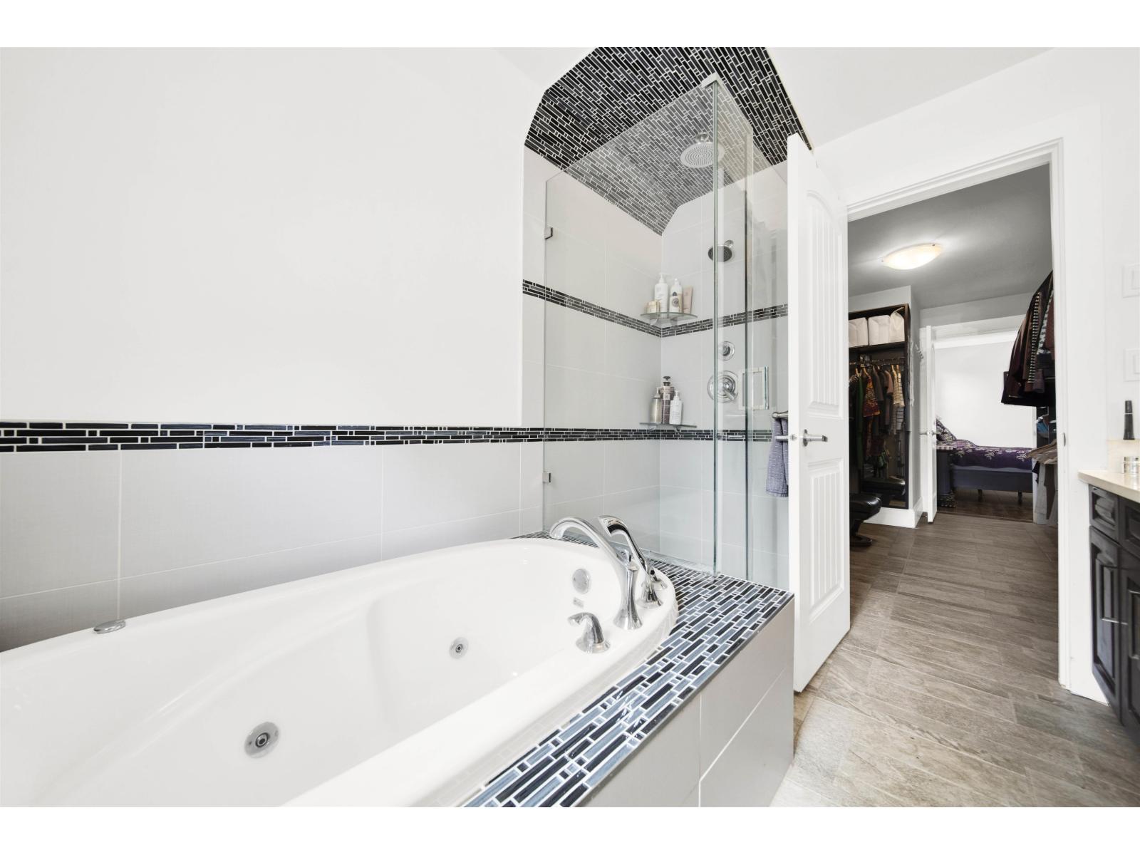 Photo 39 of 12855 107 A Avenue, Surrey BC