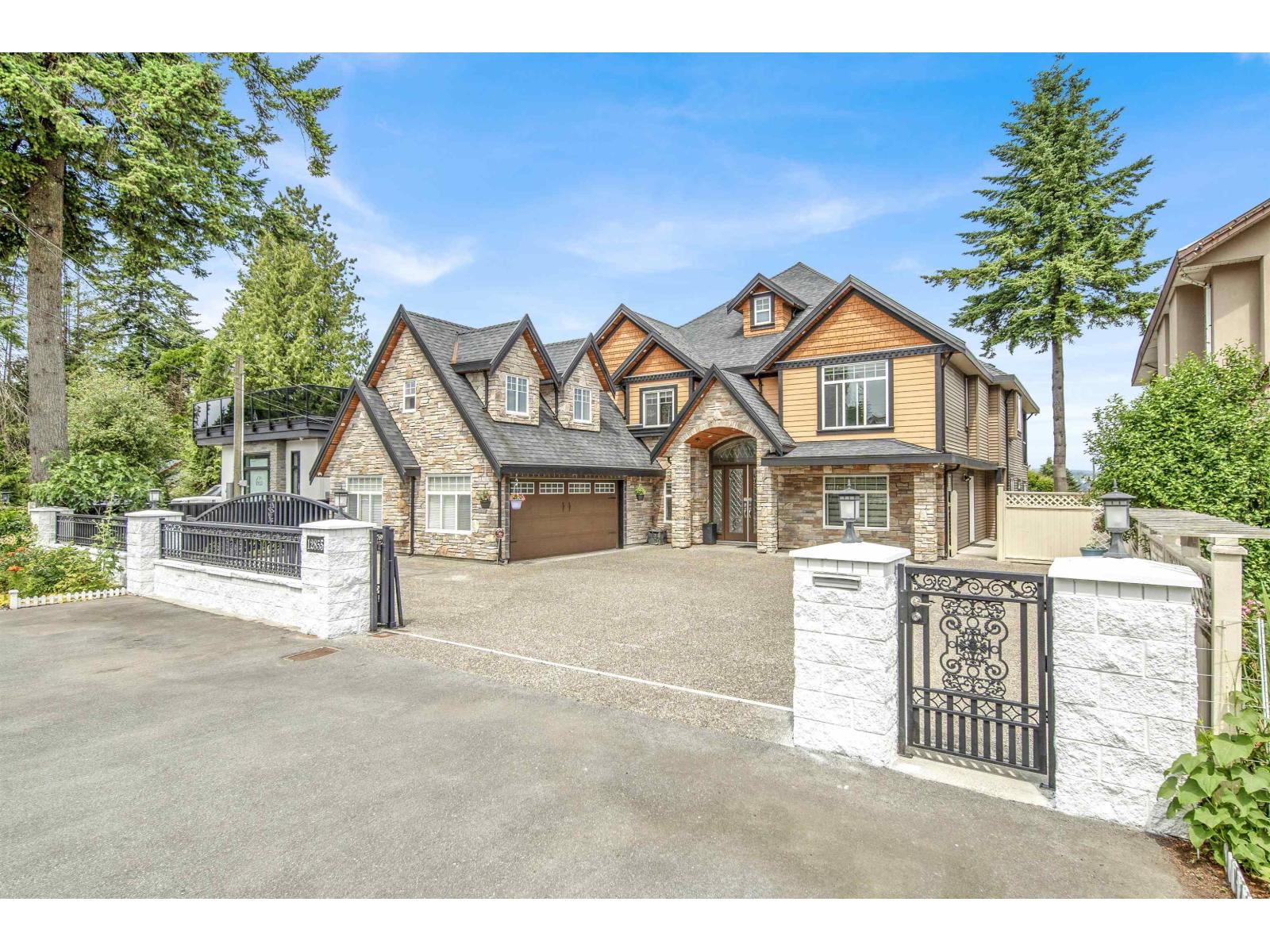Photo 32 of 12855 107 A Avenue, Surrey BC