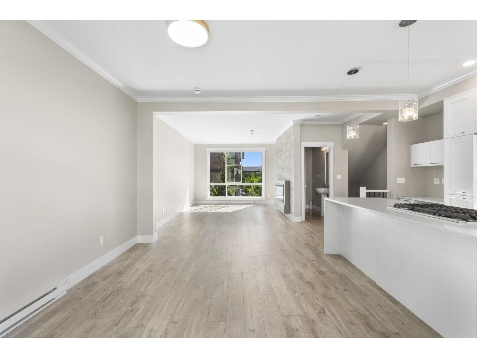 Photo 6 of 143 16488 64 Avenue, Surrey BC