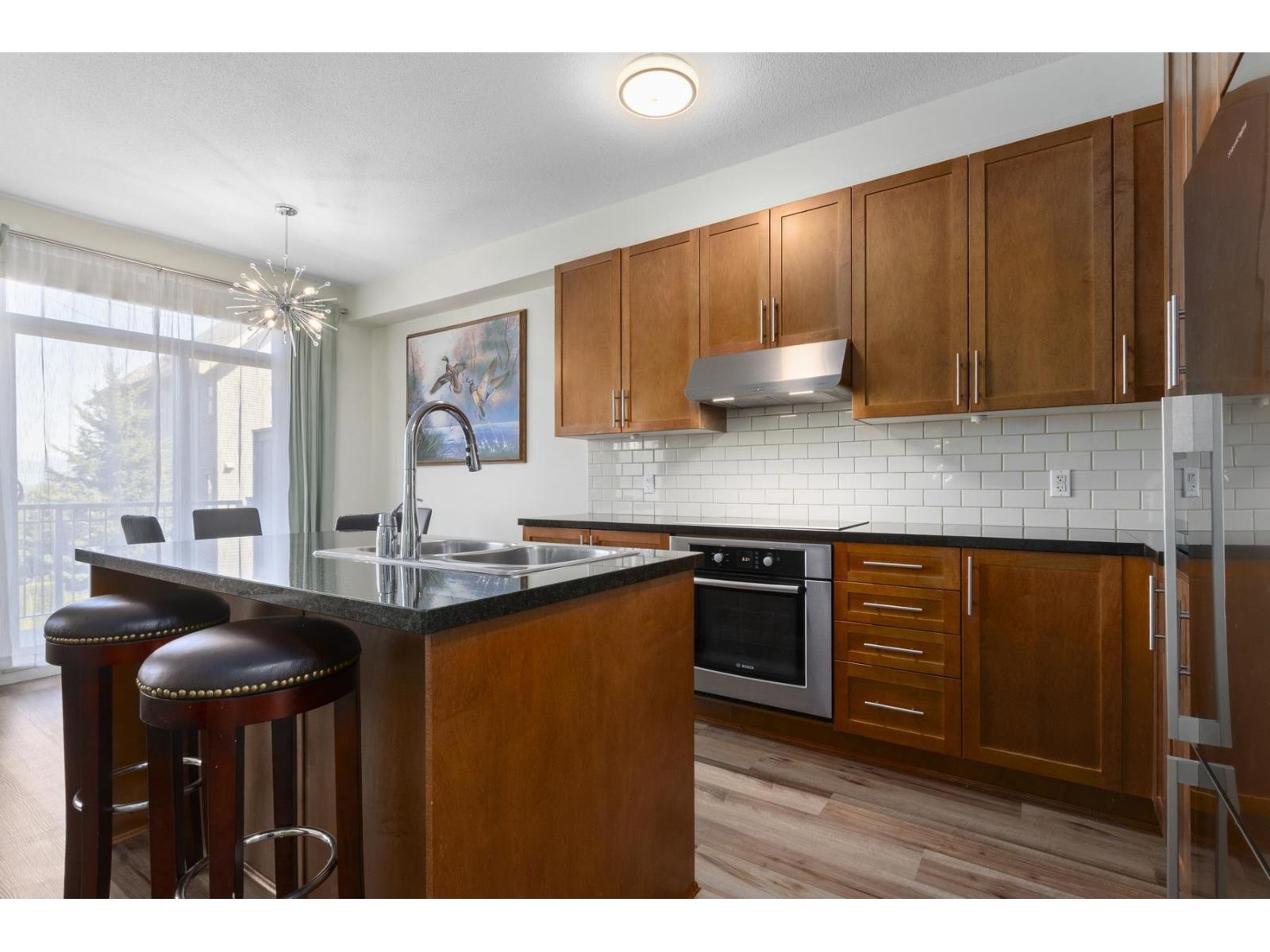 Photo 10 of 96 2738 158 Street, Surrey BC