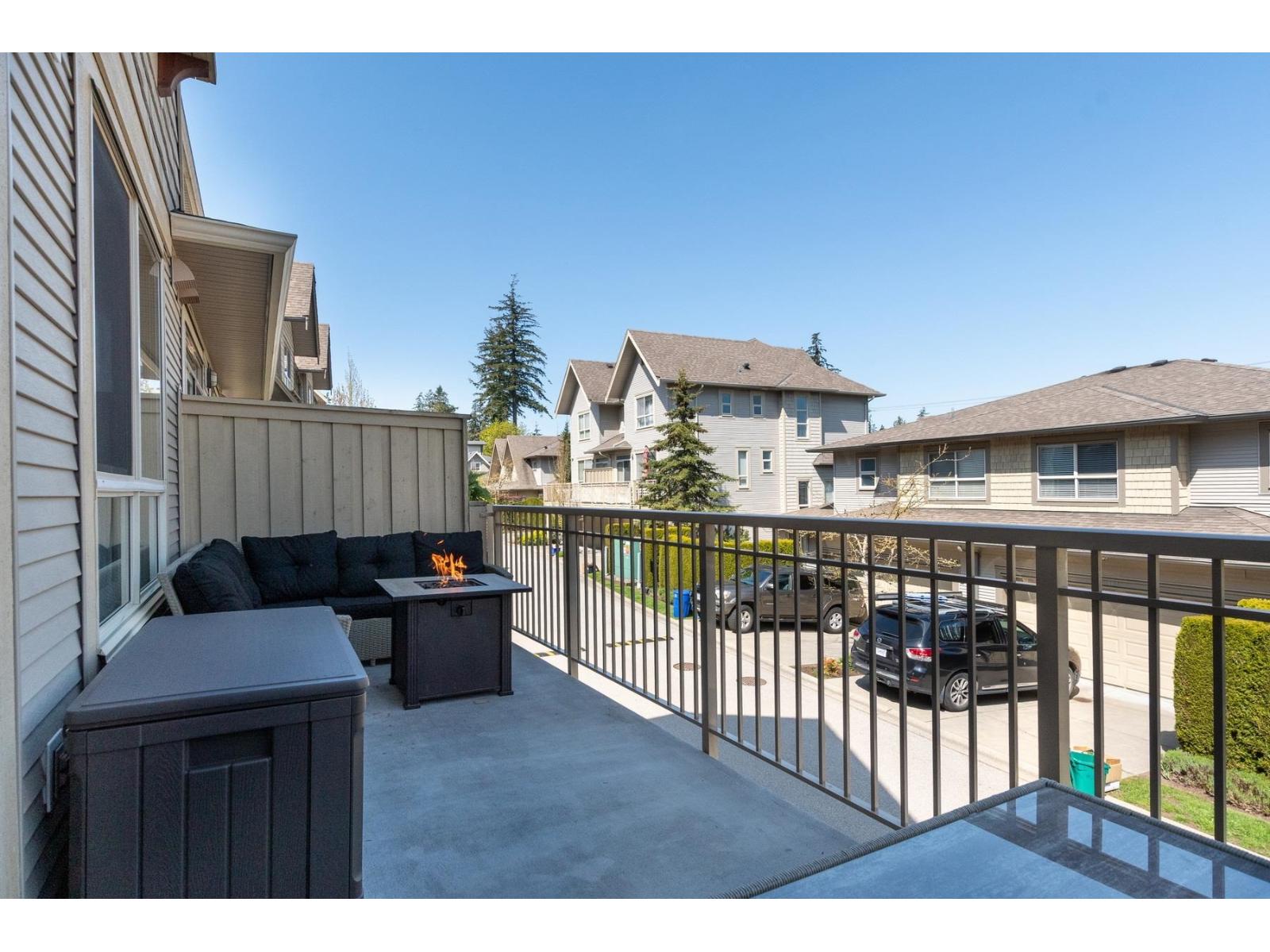 Photo 12 of 96 2738 158 Street, Surrey BC