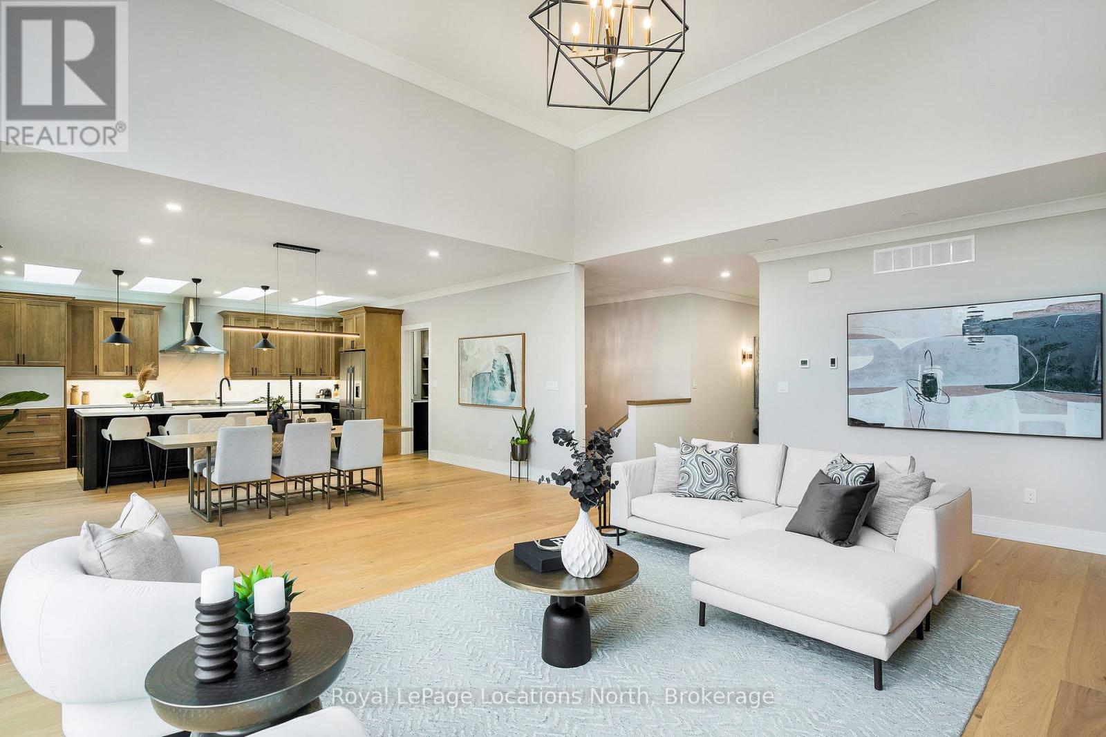 30 HILTON LANE - 18