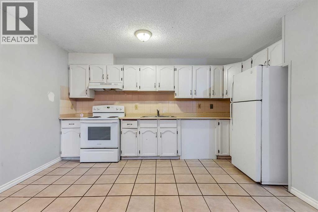 Single Family House Bungalow for Sale in   Templemont Way NE Temple Calgary 