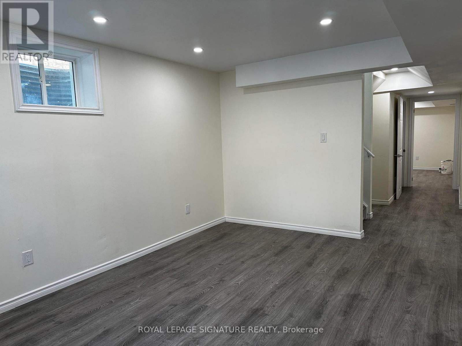 Photo 40 of 104 Stedford Crescent E, Brampton ON
