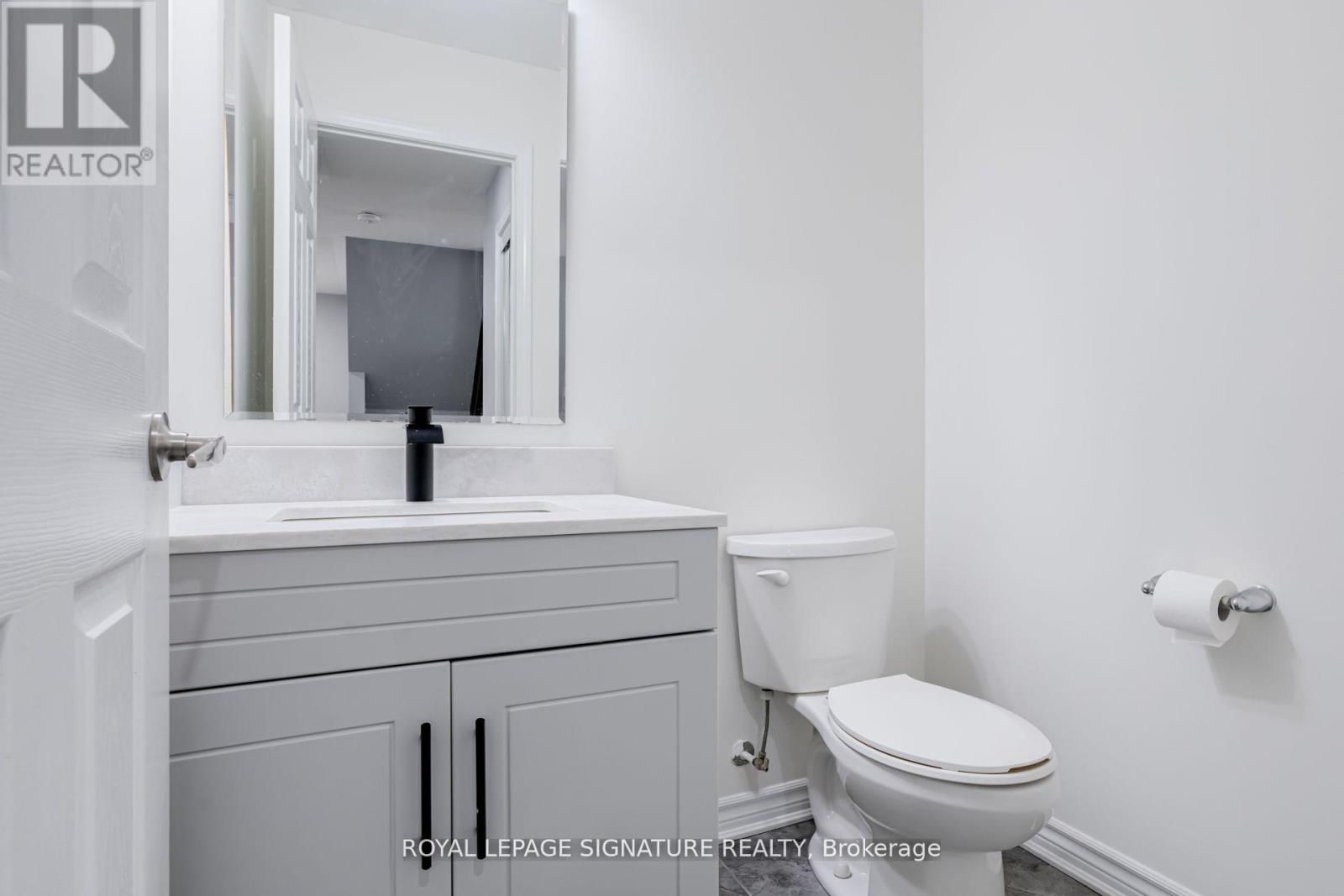 Photo 39 of 104 Stedford Crescent E, Brampton ON