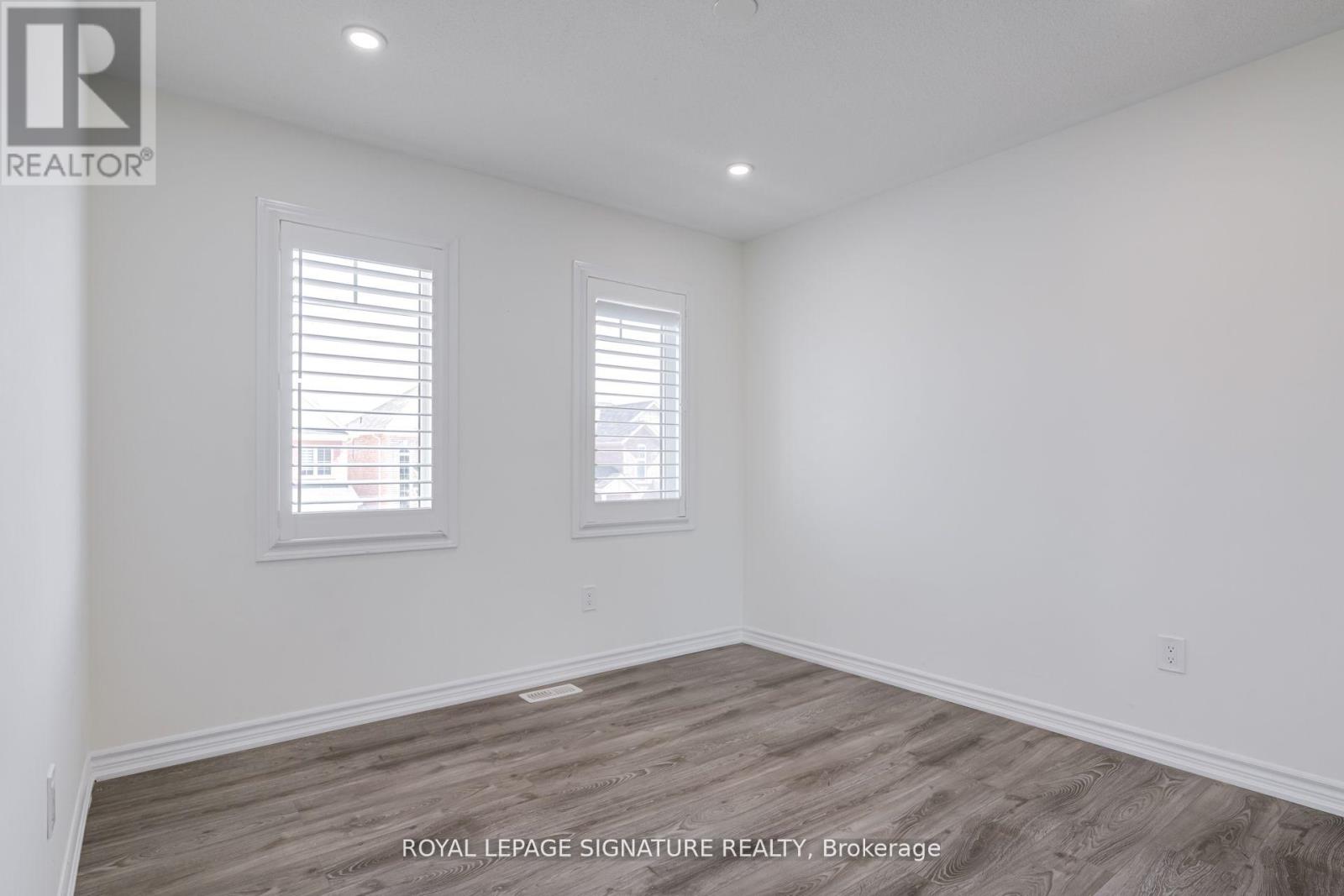 Photo 16 of 104 Stedford Crescent E, Brampton ON