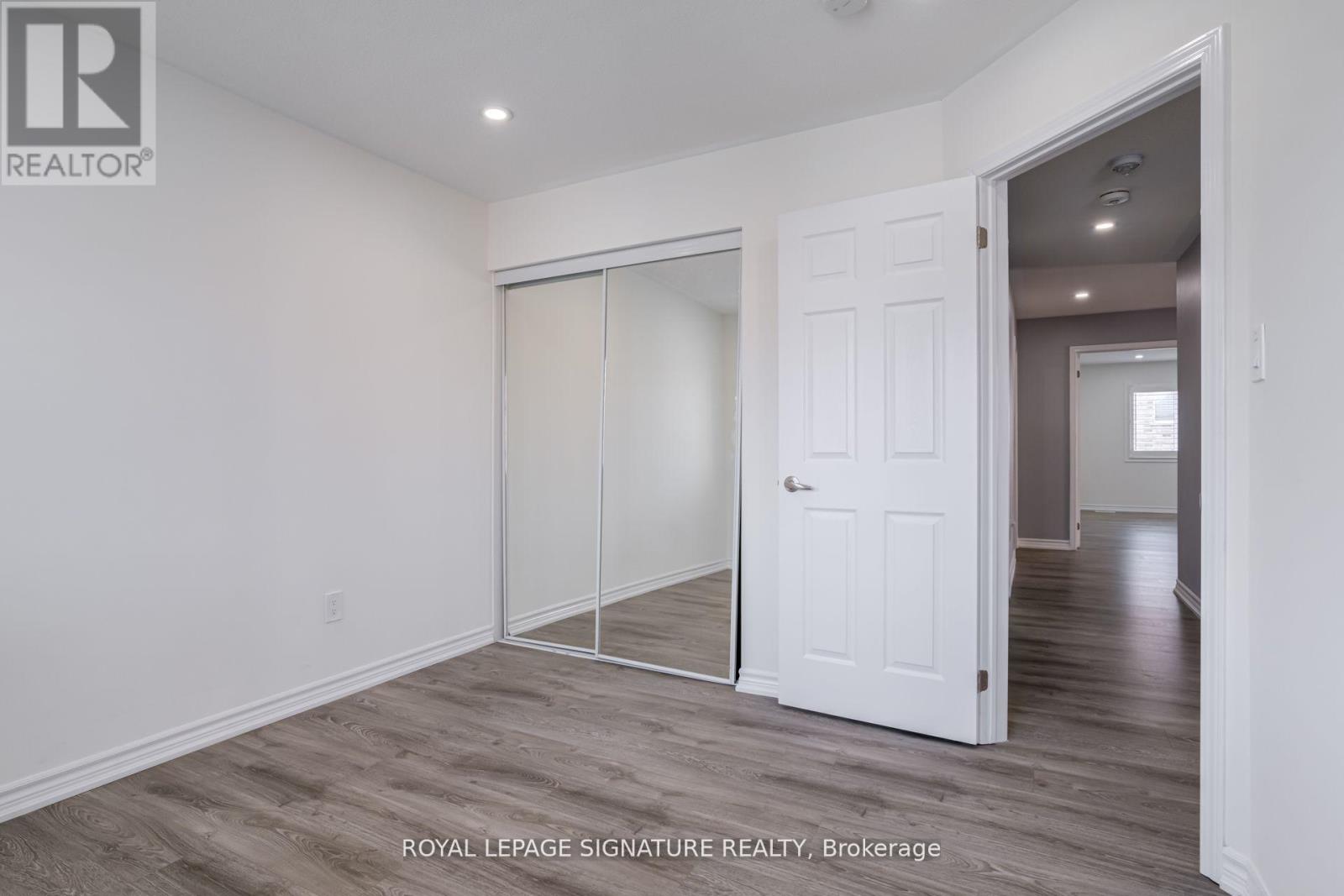 Photo 30 of 104 Stedford Crescent E, Brampton ON