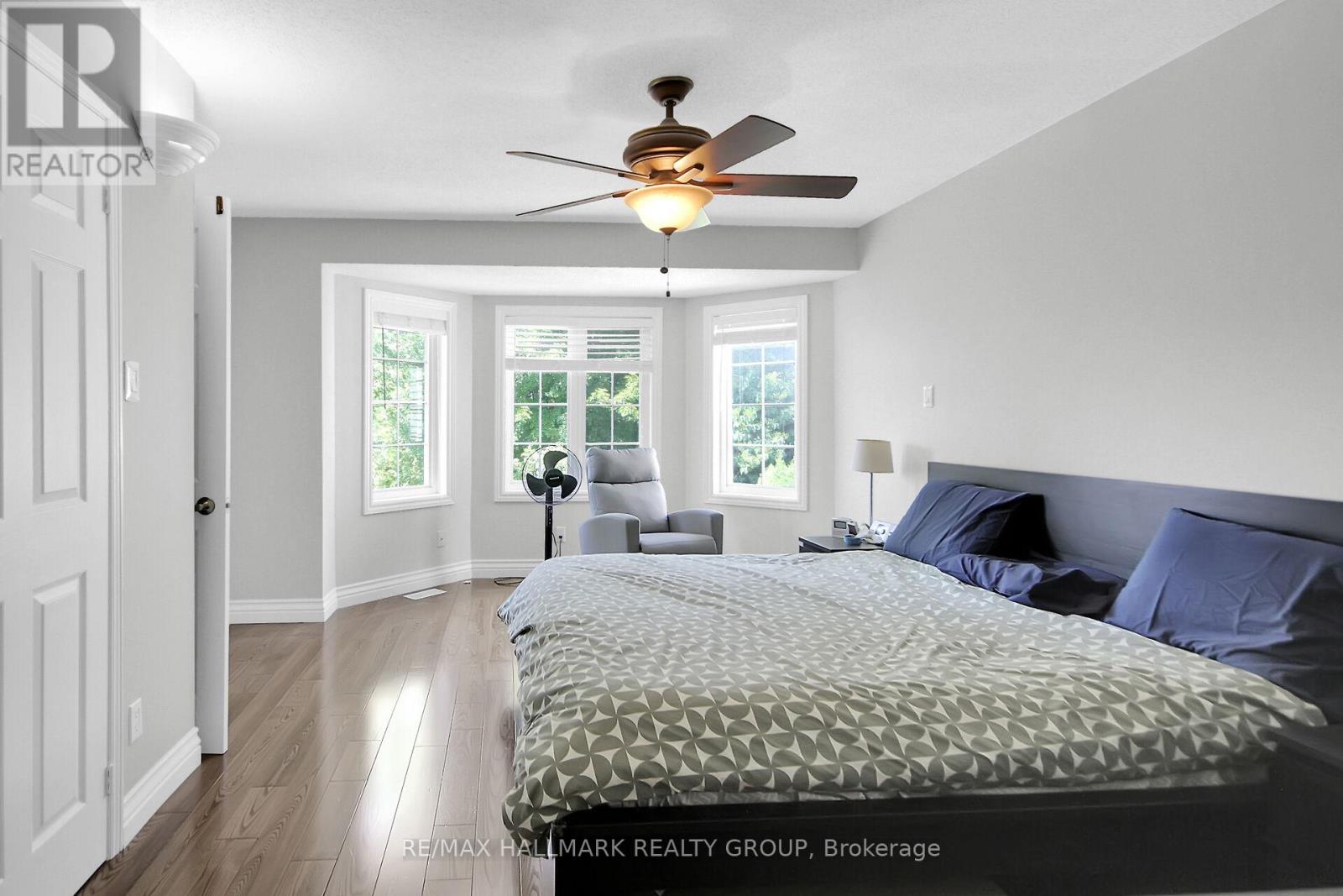 Photo 34 of 1661 Kindersley Avenue, Ottawa ON