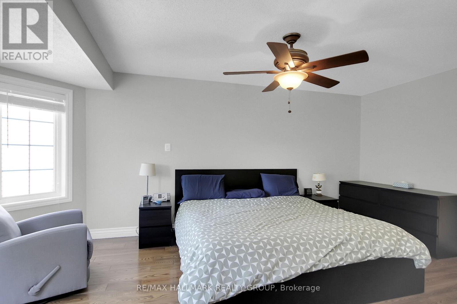 Photo 16 of 1661 Kindersley Avenue, Ottawa ON