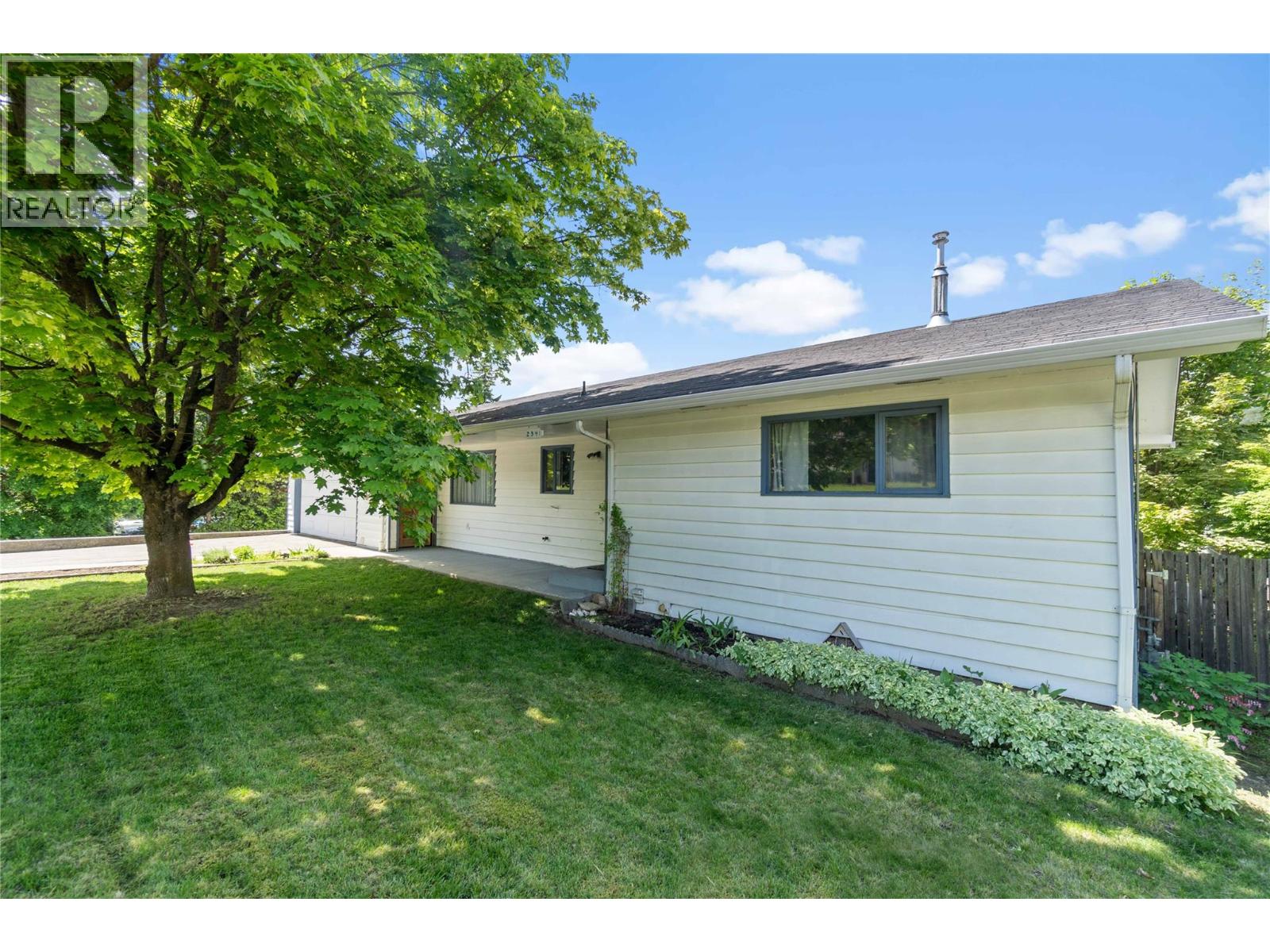 Photo 47 of 2941 30 Street Ne, Salmon Arm BC