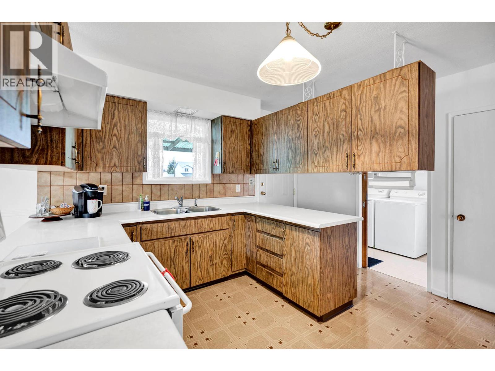 Photo 7 of 155 Williams Street, Kamloops BC