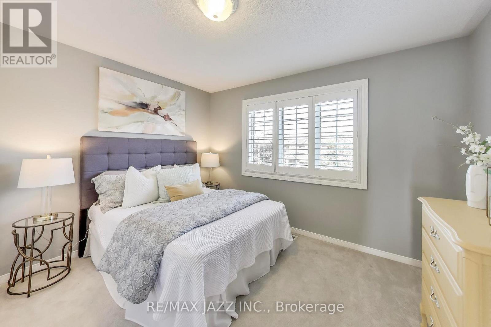 Photo 8 of 2392 Secreto Drive, Oshawa ON