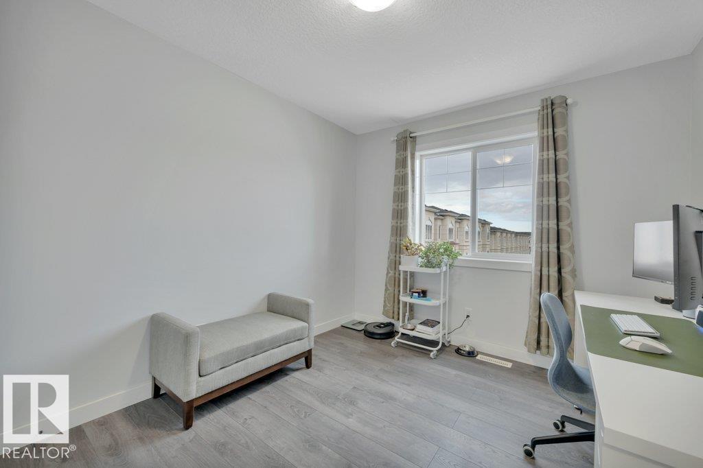 Photo 10 of 32 723 172 St Sw, Edmonton AB