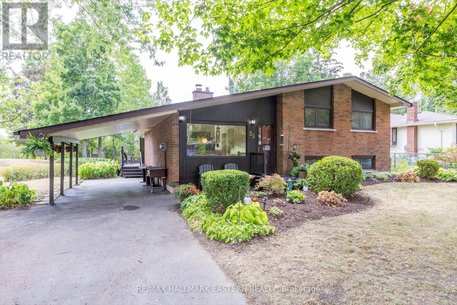 Photo 34 of 33 Parkview Drive, Peterborough North ON
