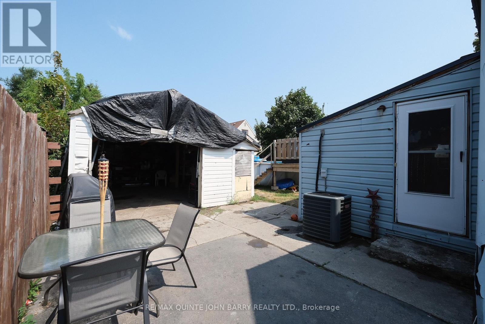 Photo 16 of 14 Harriet Street, Quinte West ON