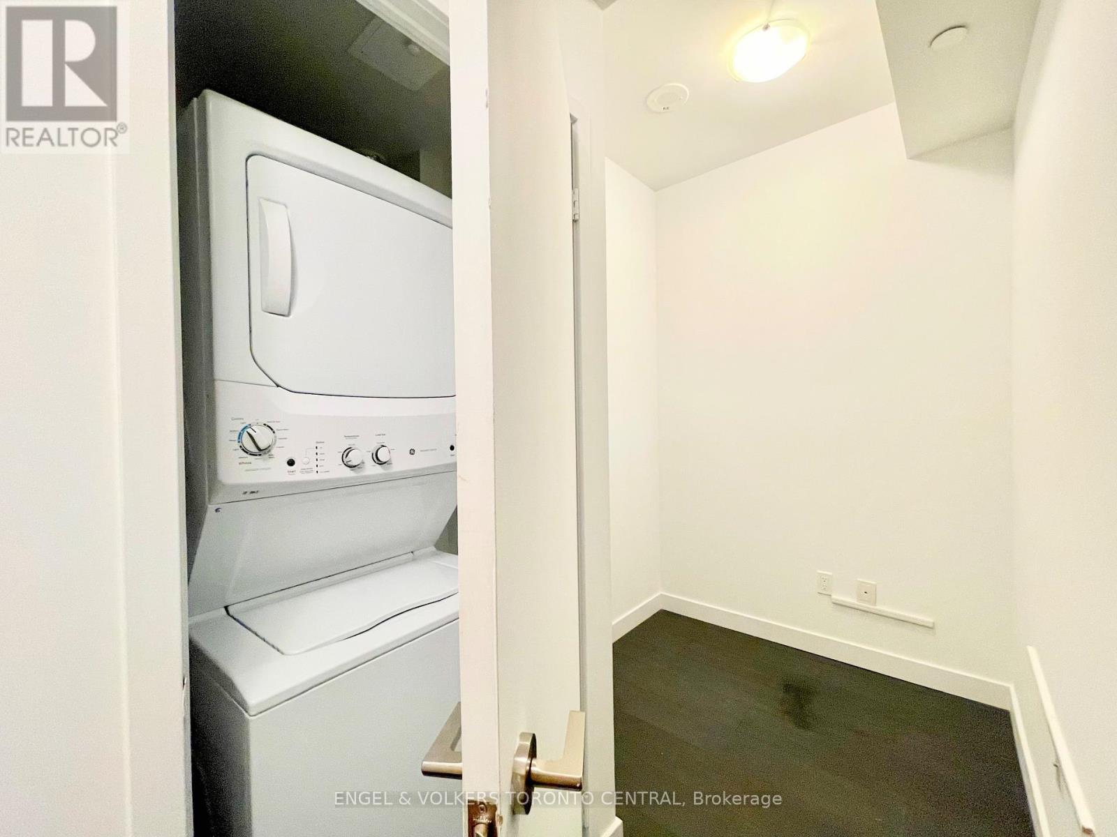Photo 14 of 3002 8 Eglinton Avenue E, Toronto ON