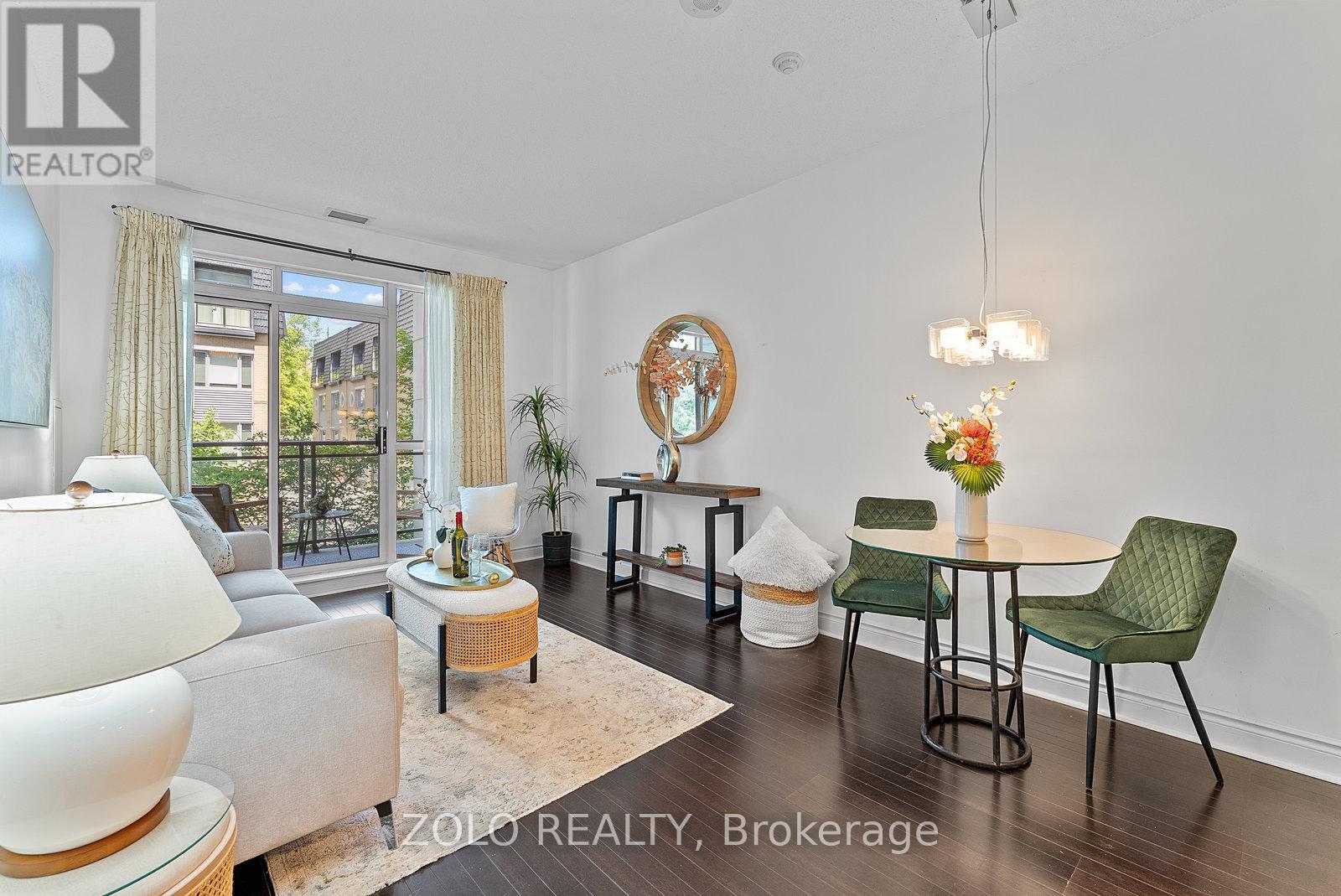 Photo 2 of 113 319 Merton Street, Toronto ON