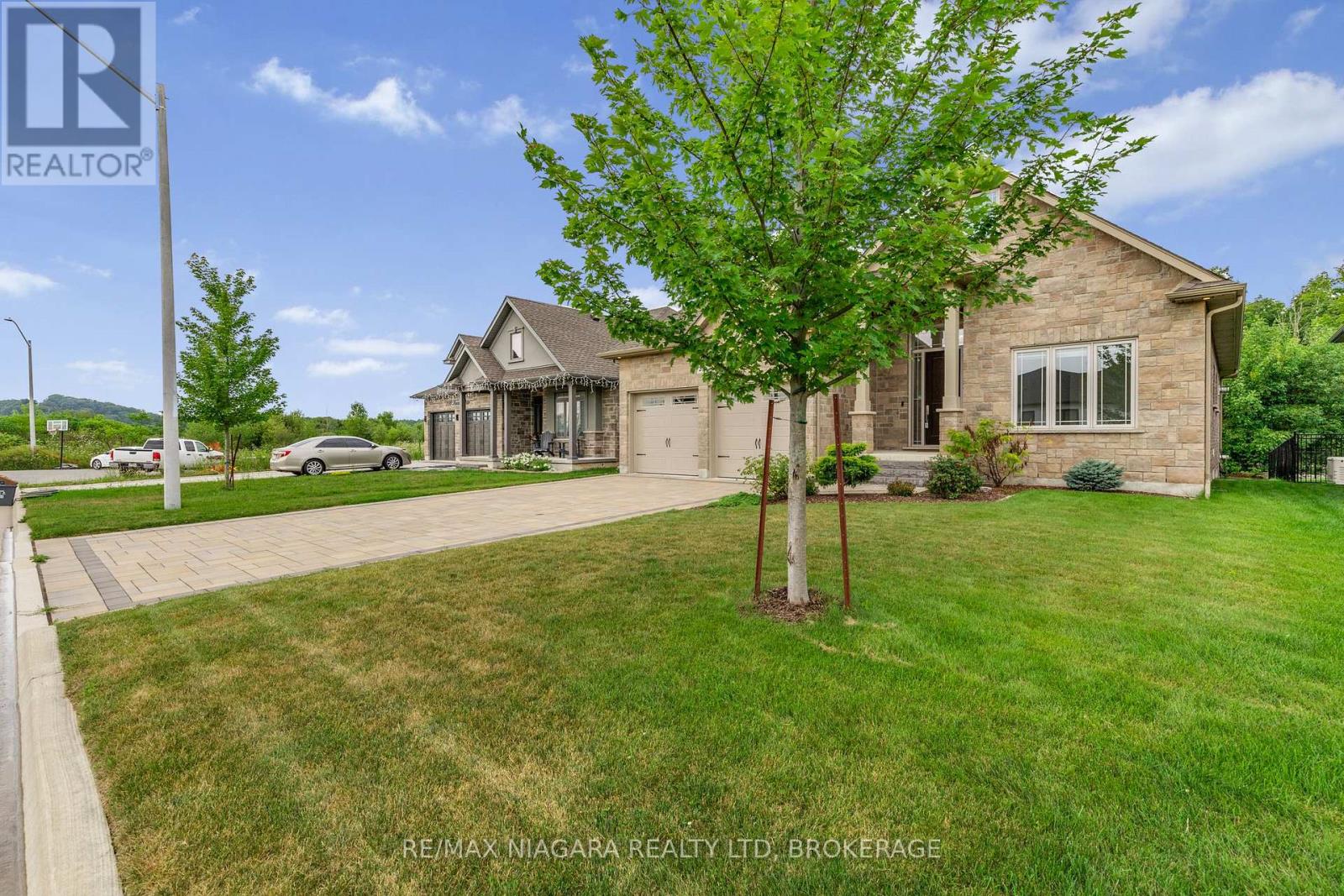 Photo 13 of 254 Lancaster Drive, Port Colborne ON
