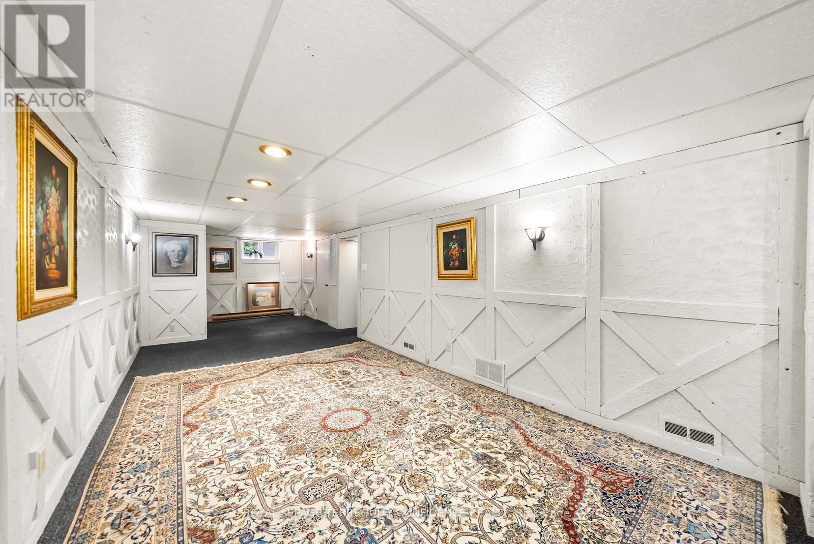 Photo 31 of 237 Churchill Avenue, Toronto ON