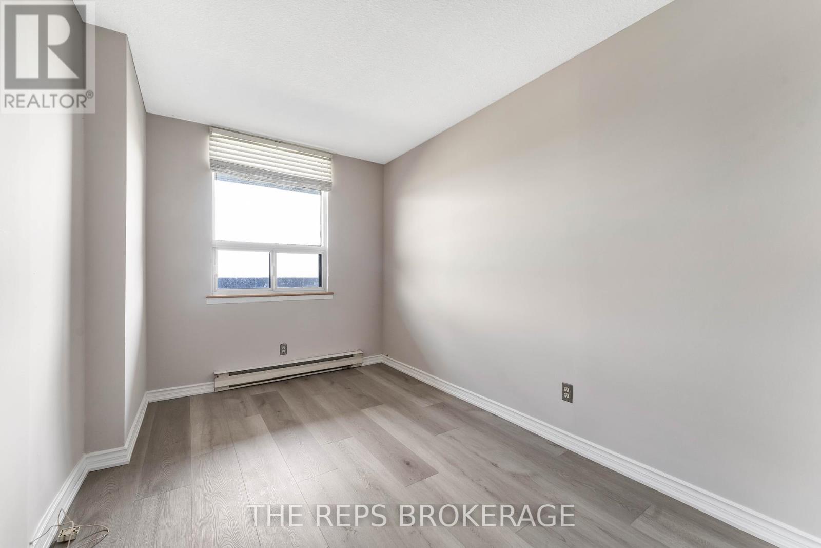 Photo 9 of 2001 900 Dynes Road, Ottawa ON