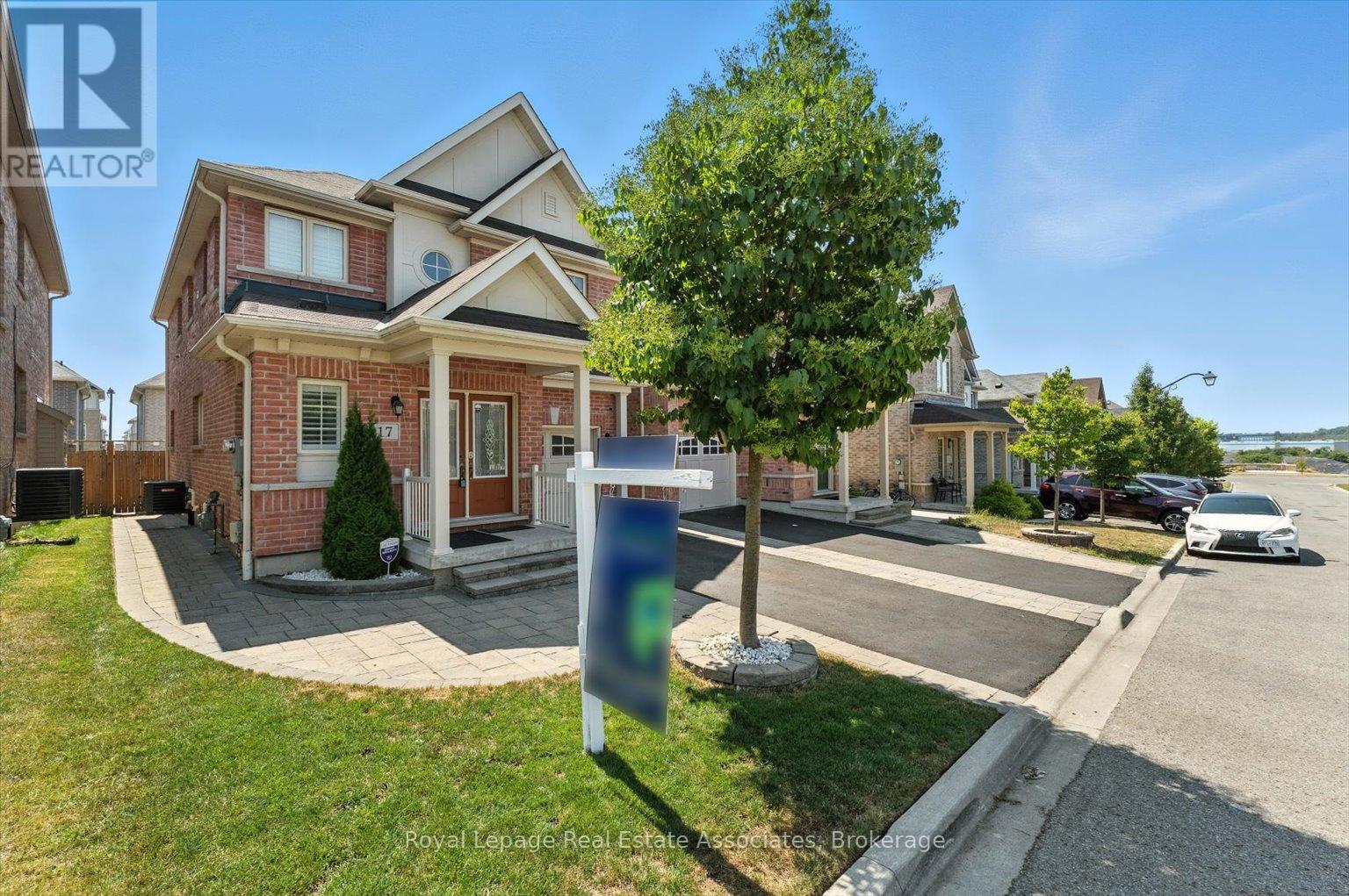 Photo 2 of 17 Holroyd Street, Ajax ON