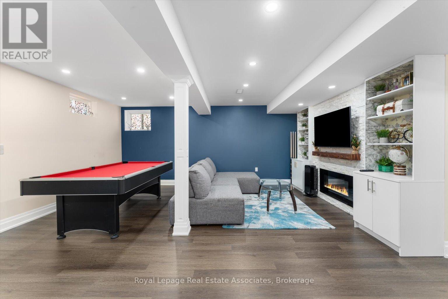 Photo 35 of 17 Holroyd Street, Ajax ON