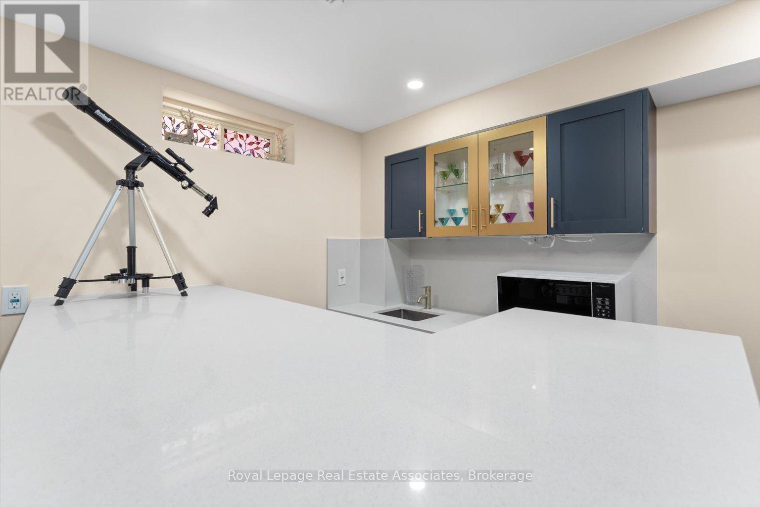 Photo 40 of 17 Holroyd Street, Ajax ON